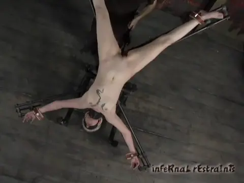 Poster: X Marks the Spot Safira Angel 640