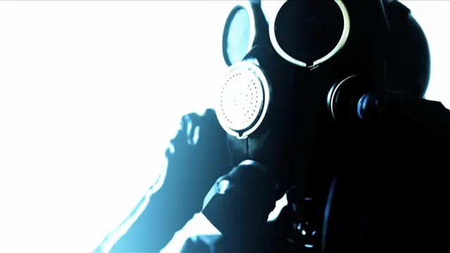 Poster: Girl In A Gasmask