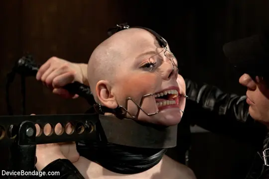 Poster: Alani Pi - Head Shaved Slut Live Show - Part 1